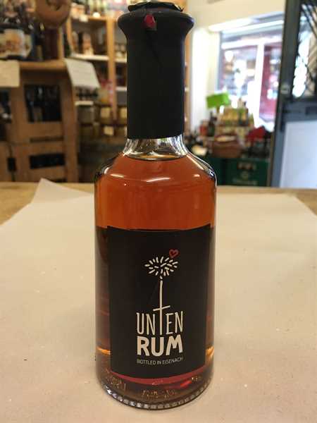Unten Rum - Classic Black 0,25l